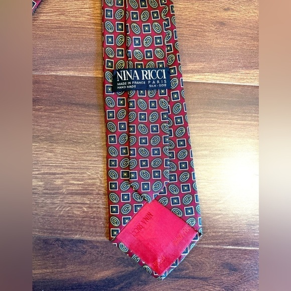 NINA RICCI Paris Silk Red Geometric Print Handmade Necktie - Picture 3 of 8